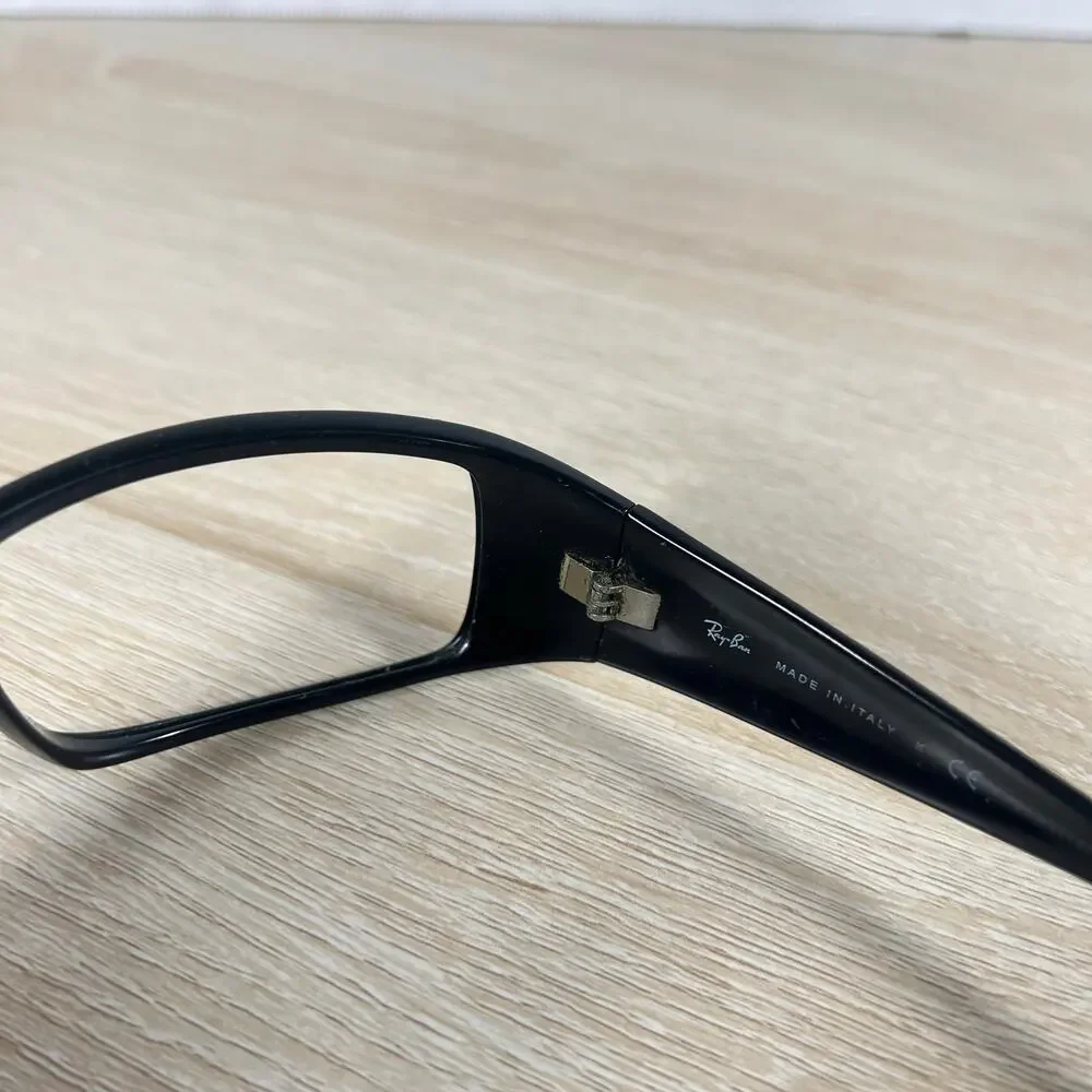 Ray-Ban RB4057 601/58 3P Sunglasses Black Wrap Predator Made in Italy